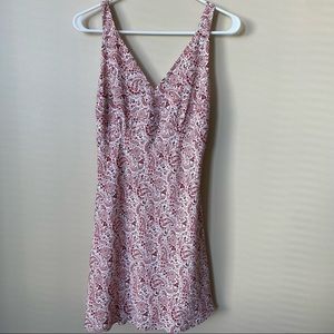 Abercrombie Summer Dress Size Small Red White pattern Perfect for Summer